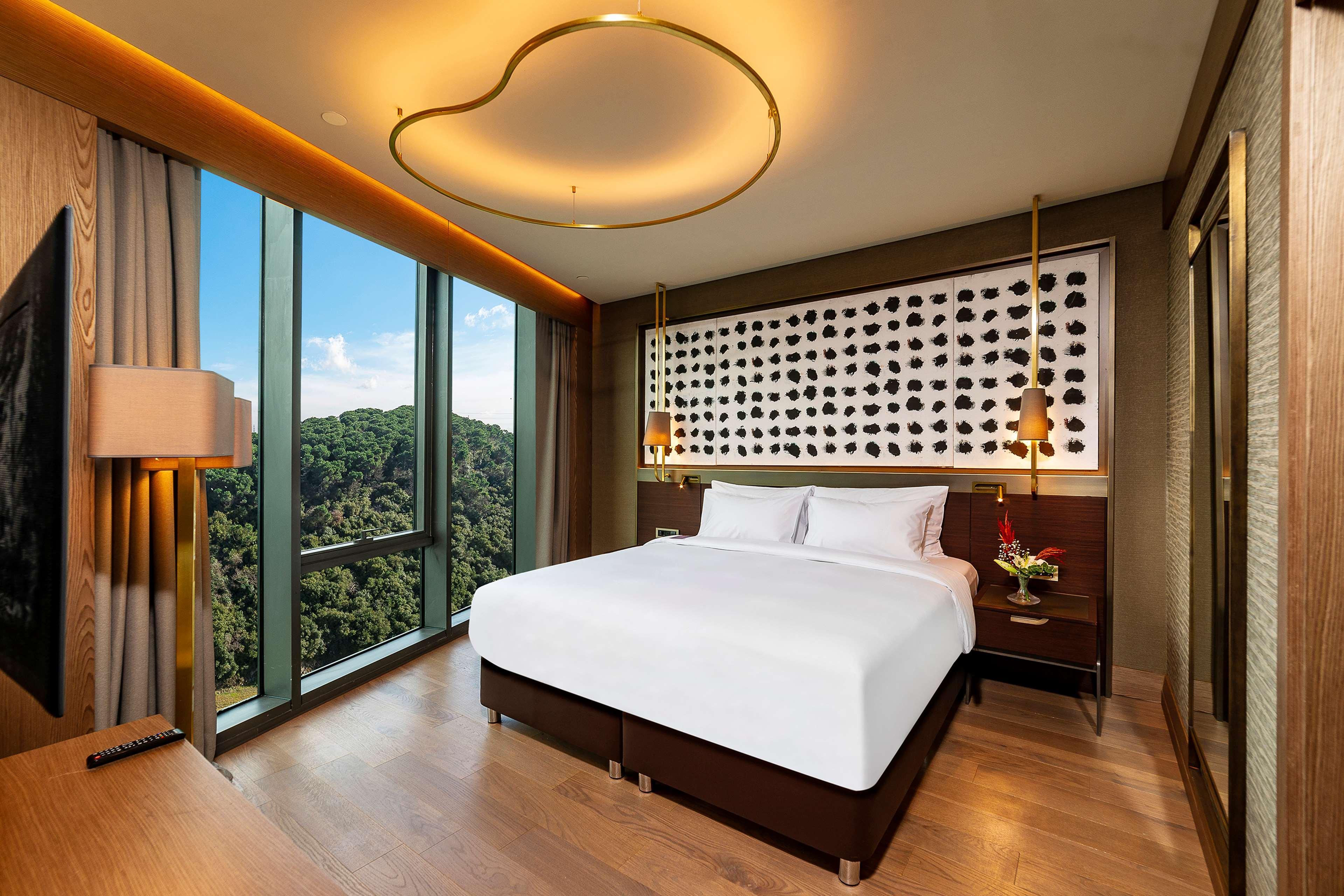 Radisson Collection Hotel, Vadistanbul Exterior foto A bedroom at the hotel