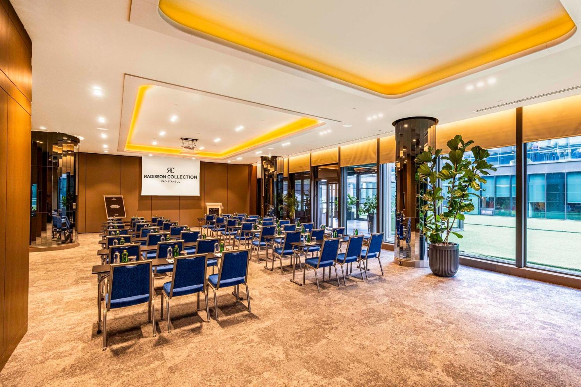 Radisson Collection Hotel, Vadistanbul Exterior foto Meeting room